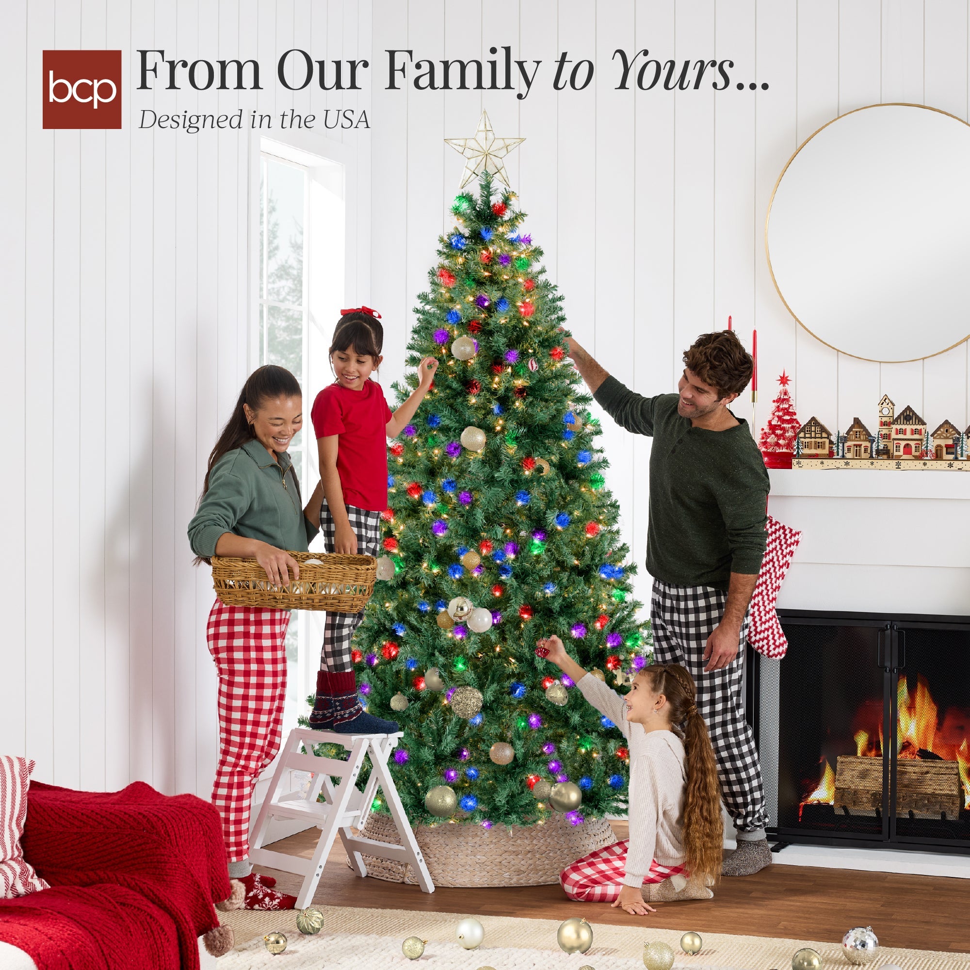 Premium Artificial Pre-Lit Pine Christmas Tree with 1,000 Tips 250 Lights with eye-catching holiday style