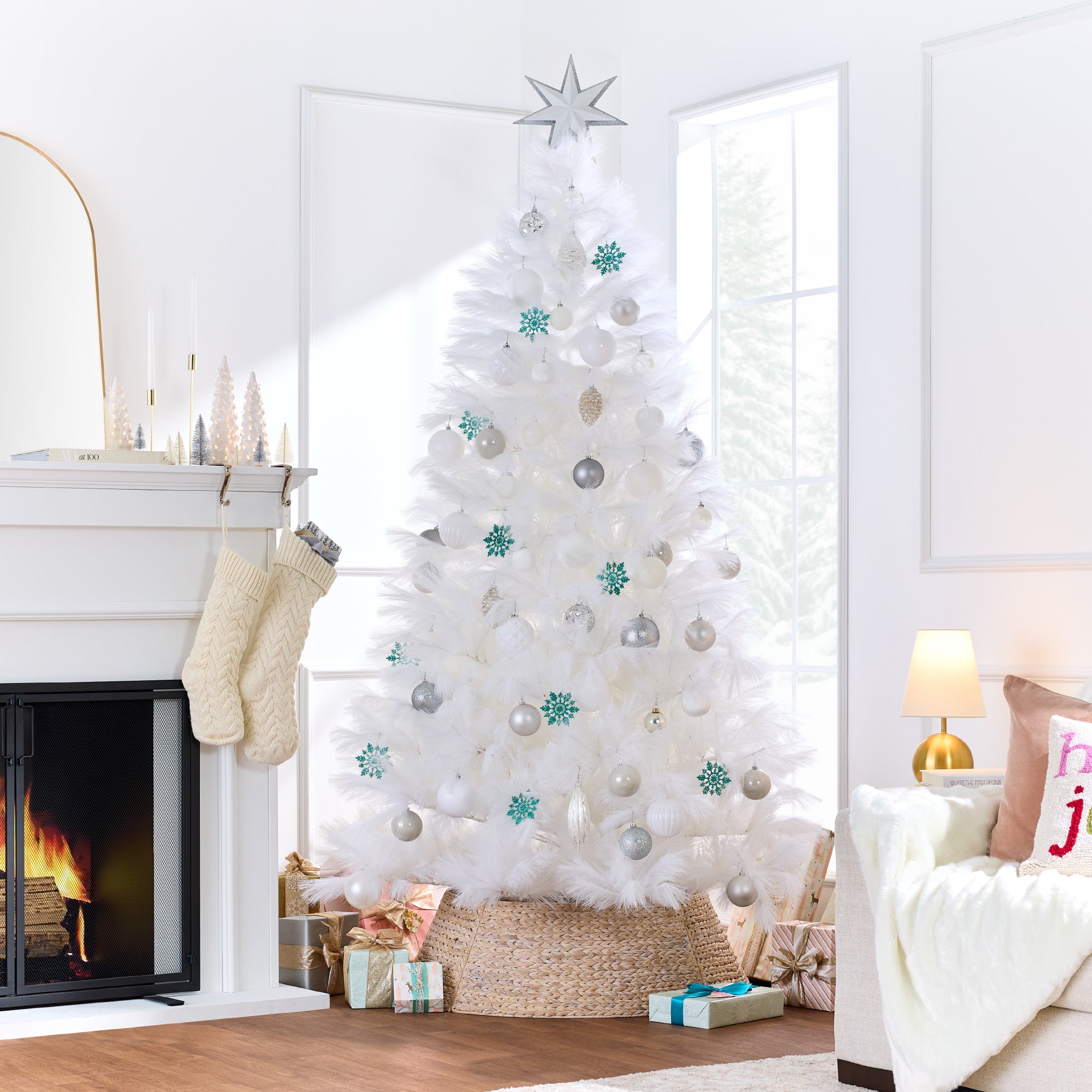 Premium Artificial White Pampas Christmas Tree with Foldable Metal Base for indoor and outdoor holiday displays