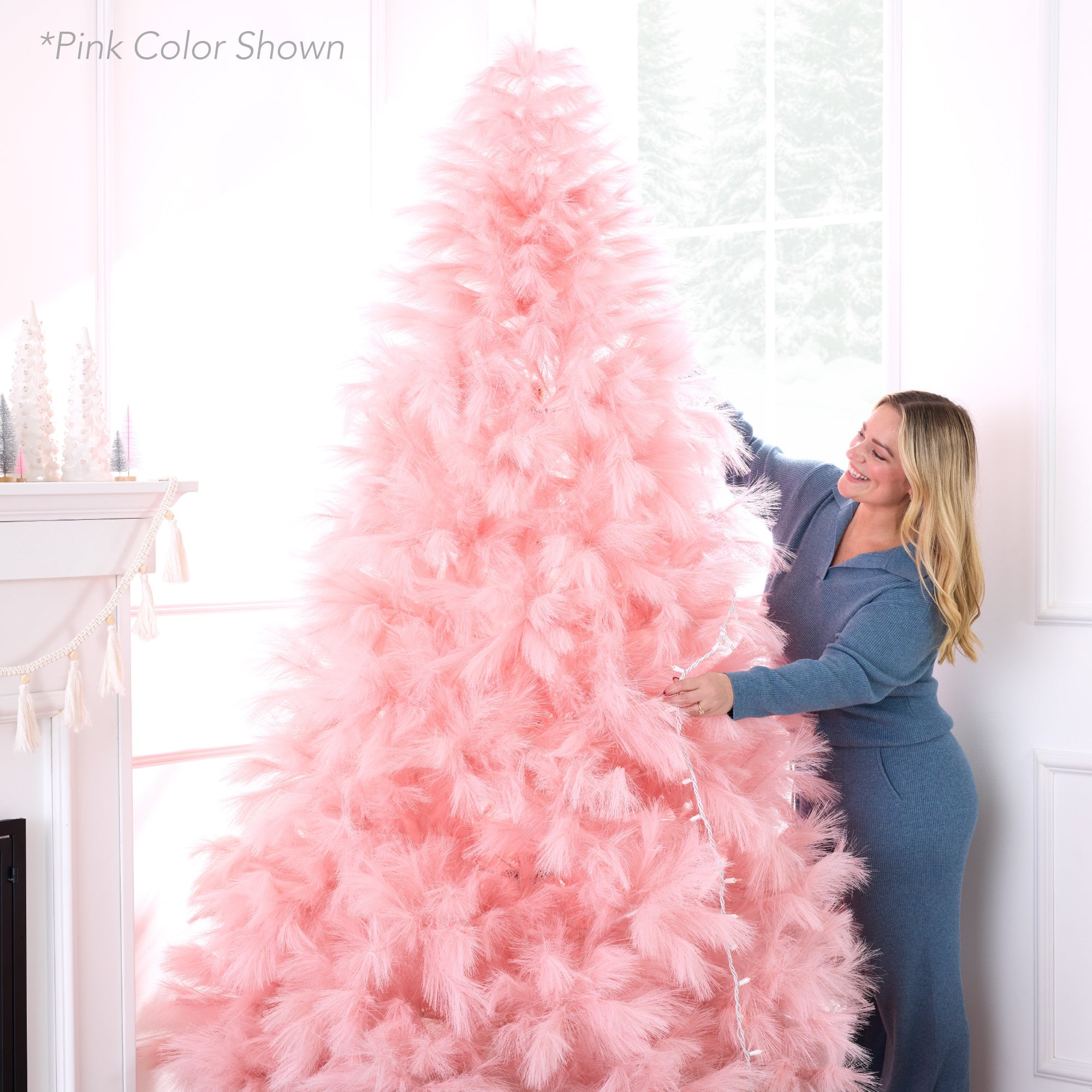 Premium Artificial Ivory Pampas Christmas Tree with Foldable Metal Base with eye-catching holiday style