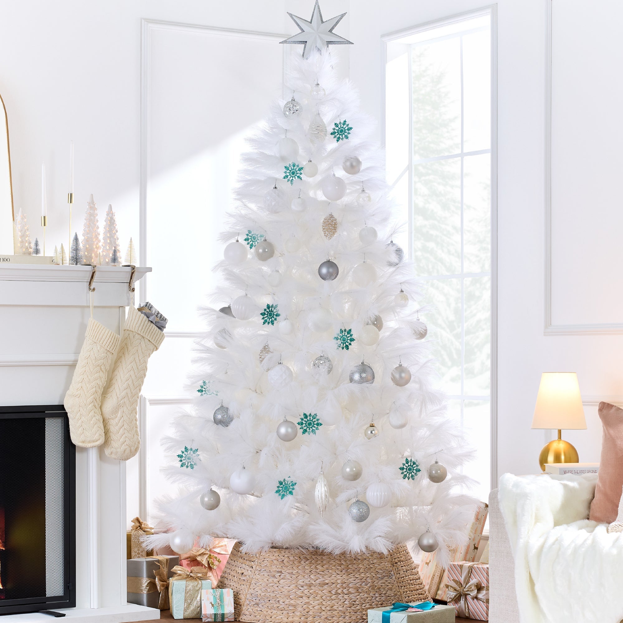 Premium Artificial White Pampas Christmas Tree with Foldable Metal Base for indoor and outdoor holiday displays